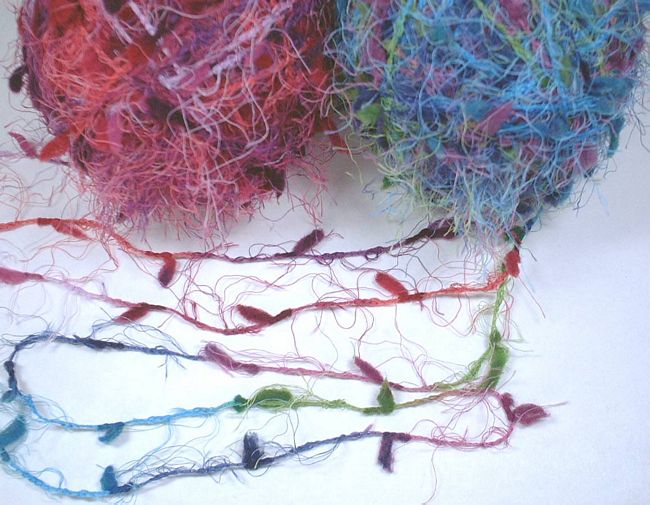 Learn Tips and Tricks for Crocheting With
Eyelash Yarn