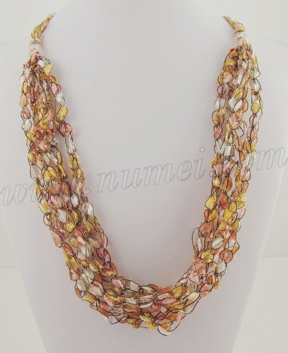 Free Crochet Pattern: Ladder Ribbon Necklace Images - Frompo