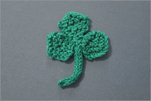 Knitting a Shamrock