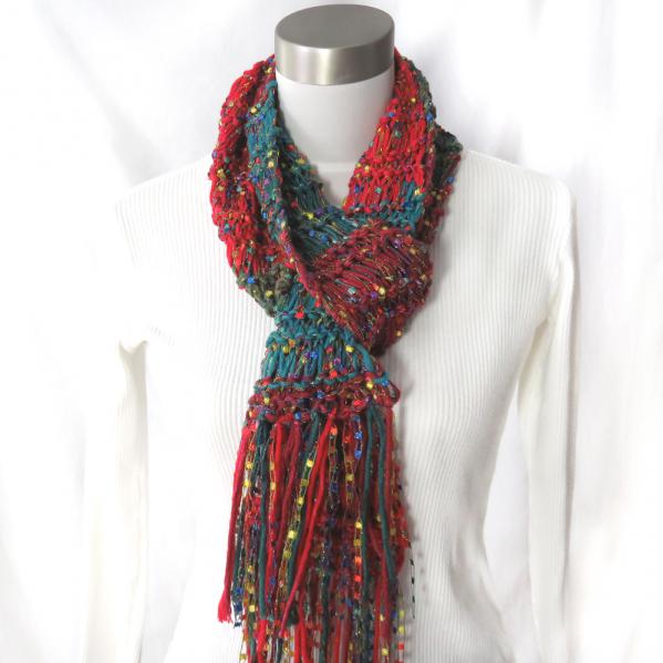 Free Knitting Pattern: Merry Holiday Scarf