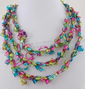 Free Crochet Pattern Ladder Ribbon Necklace Pattern 6