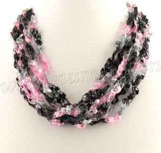 Free Crochet Pattern Ladder Ribbon Necklace Pattern 2